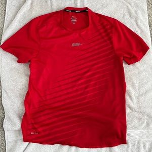 Nike men’s run dri fit shirt